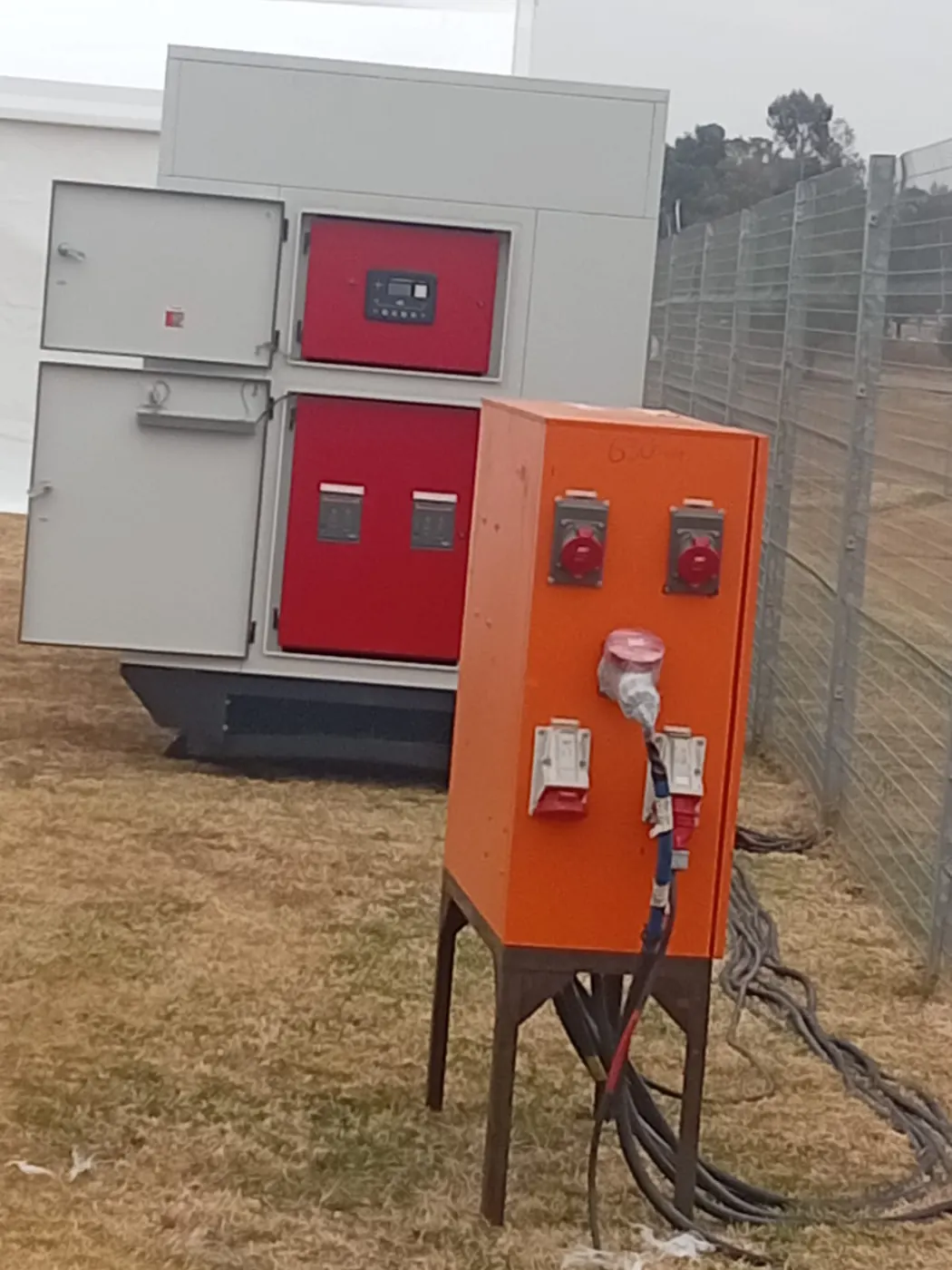 Power distribution cabinets and connected cables