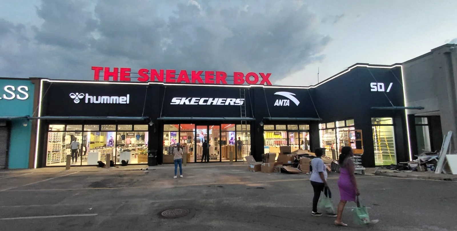Sneaker Box, Boksburg